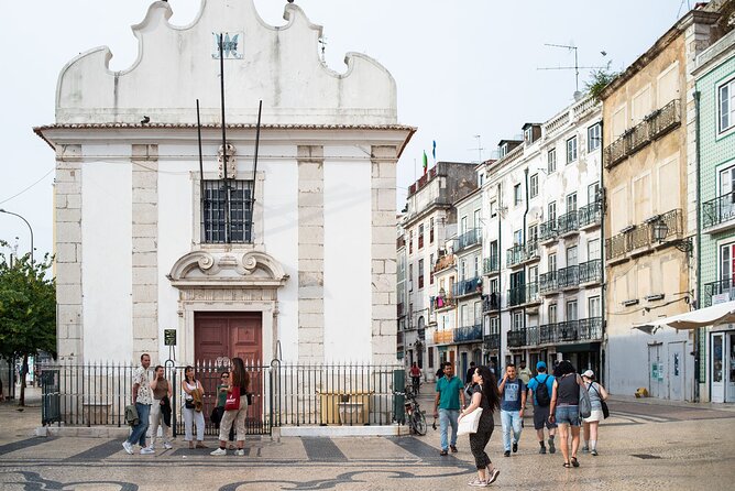 Lisbon Food & Fado Tour of Mouraria & Alfama Neighbourhoods - Tour Overview