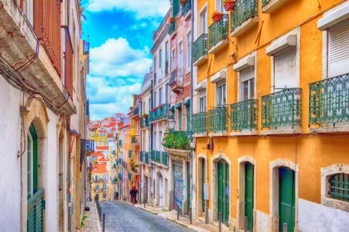 Lisbon: From East to West Private Tour by Tukxi - Positive Customer Feedback