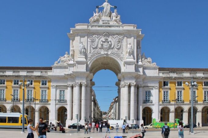 Lisbon: Full-Day Private Walking Sightseeing Tour - Frequently Asked Questions