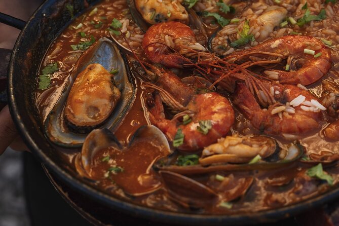 Lisbon Guided Food Tour With Dinner - Meeting and Pickup