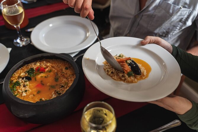 Lisbon Guided Food Tour With Dinner - Neighborhood Exploration