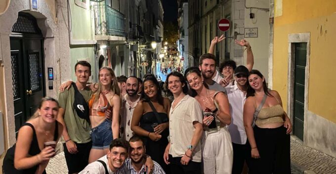 Lisbon: Guided Pub Crawl, Unlimited Drinks & VIP Club Entry - Free Shots and Unlimited Drinks