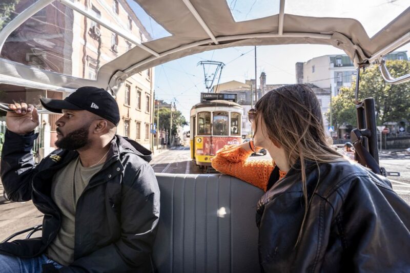 Lisbon: Guided Tuk-Tuk Tour Along the Historic Tram Line 28 - Languages and Guide Information