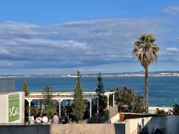 Lisbon: Historic Tuk Tuk Adventure - Languages Offered