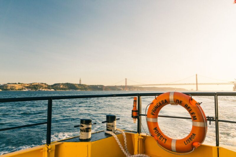 Lisbon: Hop-on Hop-off 48-Hour Bus and Boat Tour Ticket - Detailed Tour Descriptions