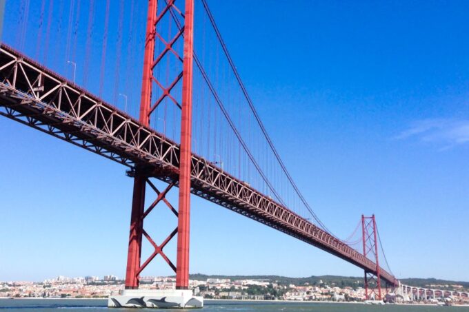 Lisbon: Hop-on Hop-off 48-Hour Bus and Boat Tour Ticket - Customer Reviews and Ratings