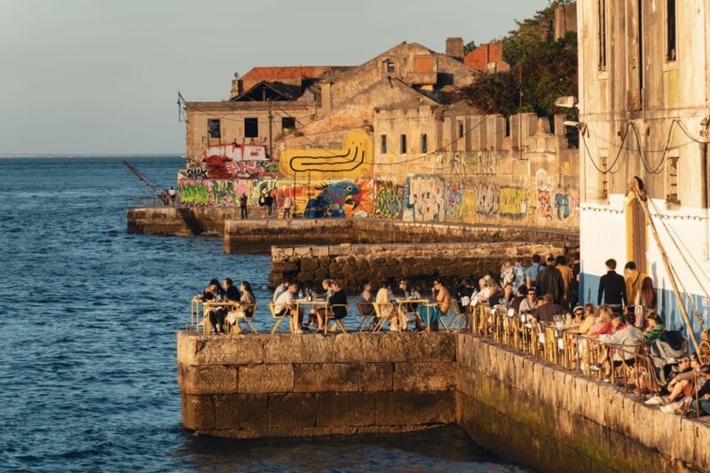 Lisbon: Lost Places & Street Art Tour for Photographers - Experience Highlights