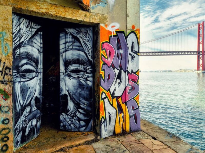 Lisbon: Lost Places & Street Art Tour for Photographers - Preparation and Important Information