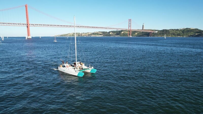 Lisbon: Love Catamaran Sunset Exclusive for Couples - Booking and Cancellation