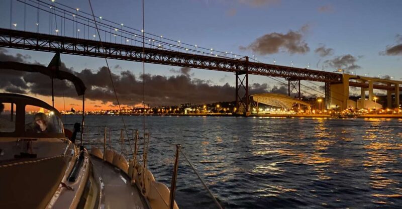Lisbon: Luxury Sailboat Cruise at Night - Cruise Highlights