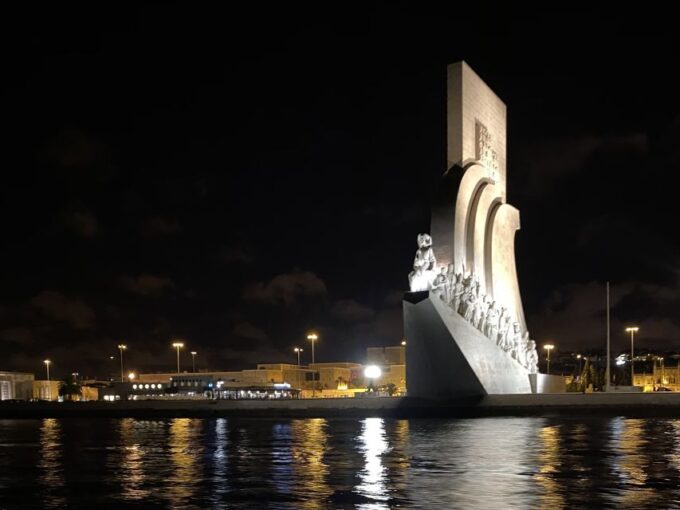 Lisbon: Luxury Sailboat Cruise at Night - Customer Feedback
