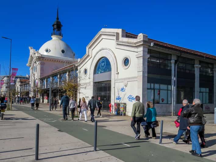 Lisbon: Mercado Da Ribeira Tour and Cooking Class - Itinerary Details