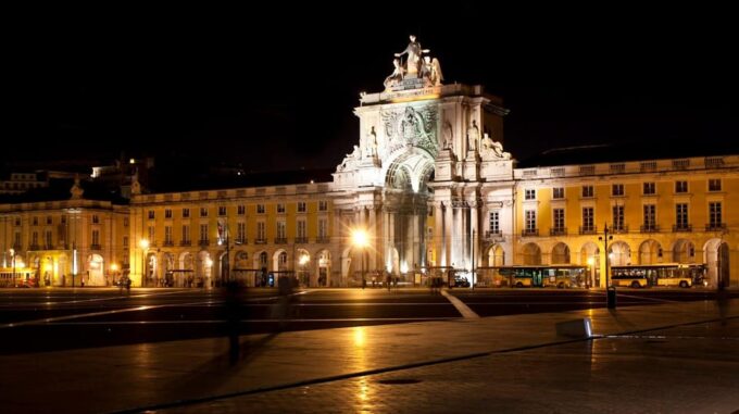 LISBON NIGHT TOUR - Frequently Asked Questions