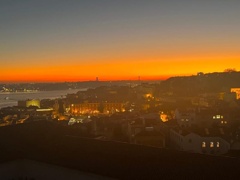 Lisbon: Old Town and Belem Tuk Tuk Tour 3hours - Tour Experience