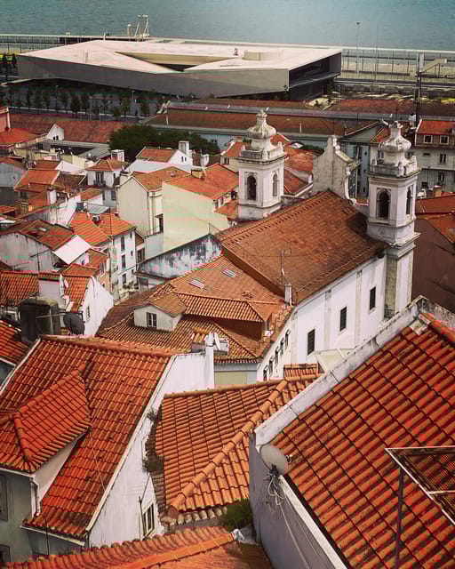 Lisbon: Old Town and Chiado Vintage Car Tour - Customer Reviews and Feedback