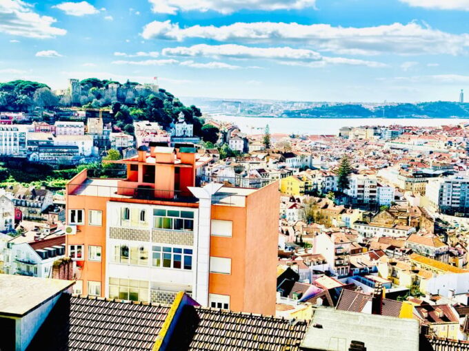 Lisbon: Old Town TukTuk Tour - Frequently Asked Questions