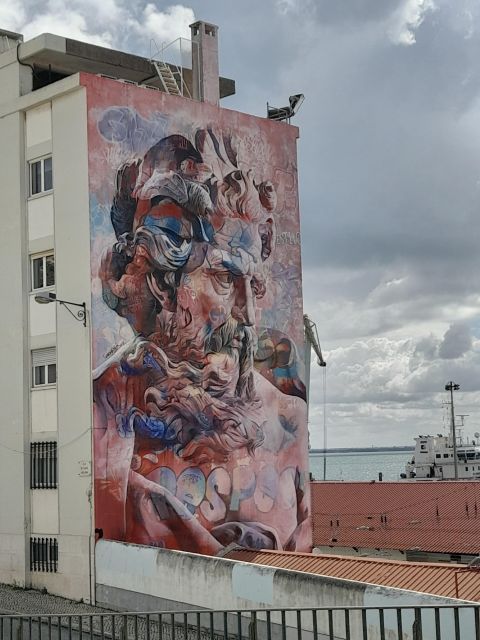 Lisbon Old Town With Street Art Highlights - Historical and Cultural Insights