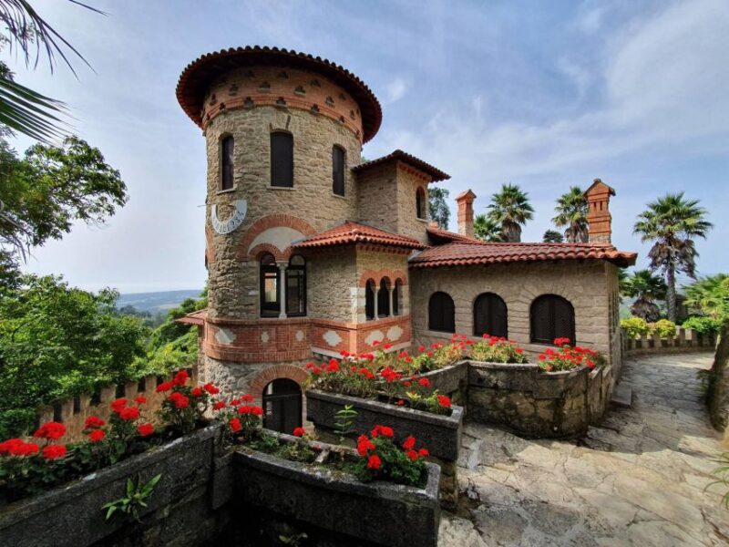 Lisbon: Pena Palace, Regaleira, Sintra, and Cascais Day Trip - What to Bring