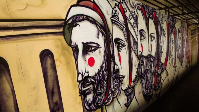 Lisbon Photography Walk With a Local - Cancellation Policy