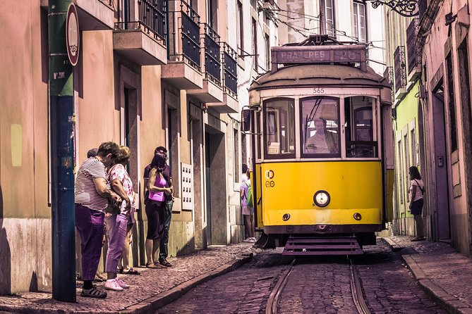 Lisbon Photography Walk With a Local - Cancellation Policy Information