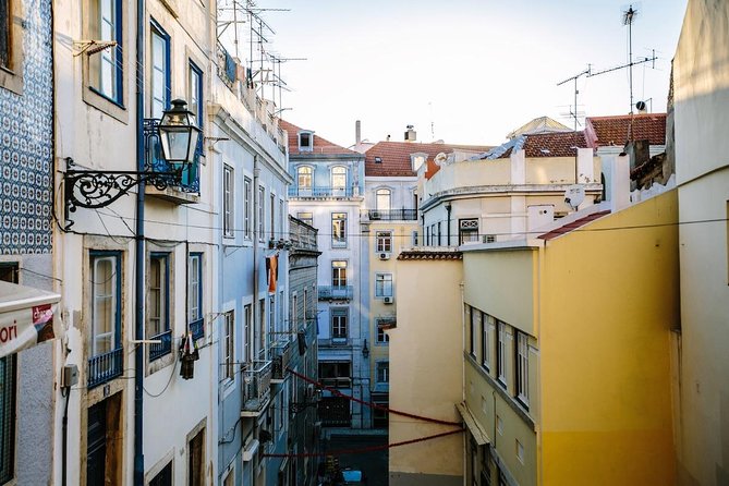 Lisbon Private Custom Tours With a Local: Highlights & Hidden Gems - Pricing and Availability