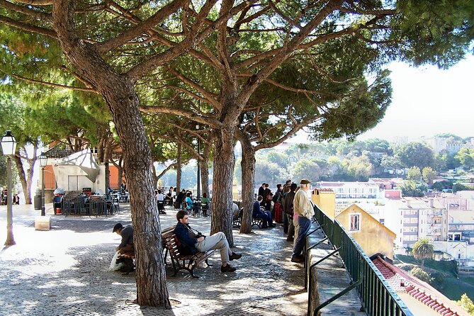 Lisbon: Private Guided Tour by Electric Tuk Tuk - Pricing and Guarantees