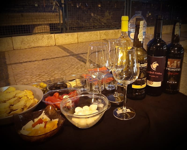 Lisbon: Private Highlights Tuk-Tuk Tour With Tapas and Wine - Meeting Point and Recommendations