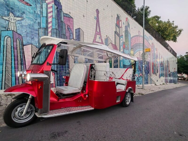 Lisbon Private Sightseeing Photography Tour With Tuk Tuk - Key Locations Covered