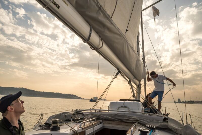Lisbon: Private Sunset Cruise on the Tagus River With Drink - Inclusions