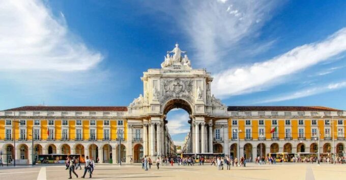Lisbon: Private Tour by Tuk Tuk - Flexible Scheduling