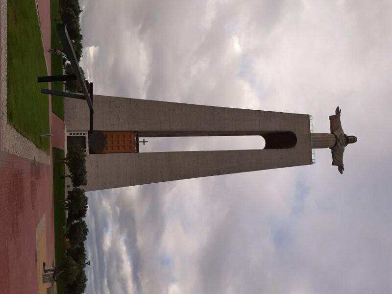Lisbon: Private Tuk Tuk Tour Christ the King & Abril Bridge - Customer Reviews