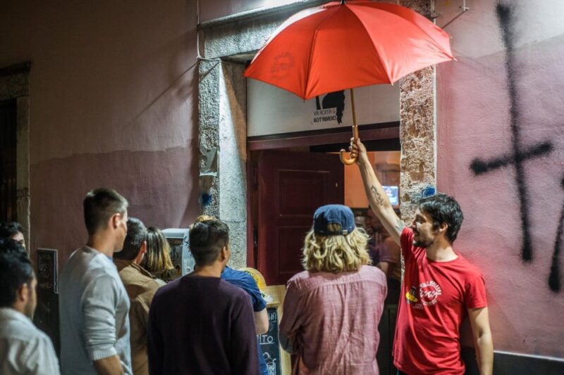 Lisbon: Pub Crawl With Open Bar and VIP Club Entry - Age and Dress Requirements