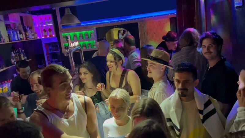 Lisbon: Pub Crawl With Unlimited Drinks and VIP Club Entry - Itinerary and Experience
