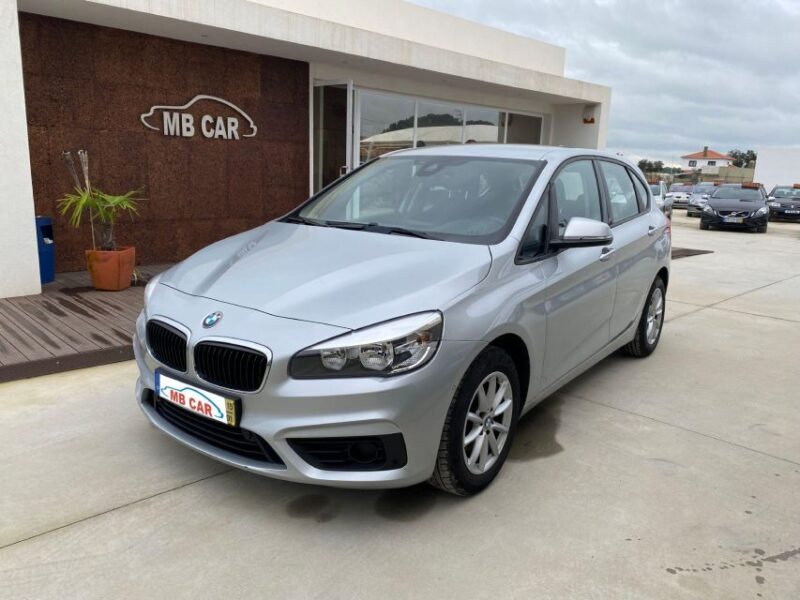 Lisbon: Rent a Private Car With Driver & Plan Your Tour. - Included Amenities and Services