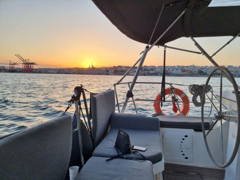Lisbon Sailing Boat Tour W/ Drinks at Sunset Hour - Customer Feedback