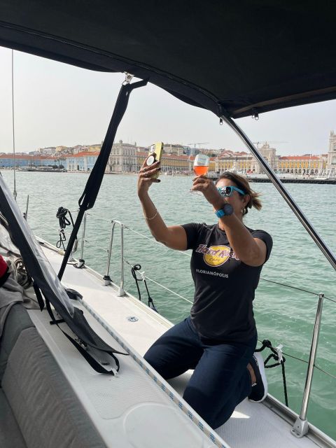 Lisbon Sailing Boat Tour W/ Drinks at Sunset Hour - Meeting Point and Duration