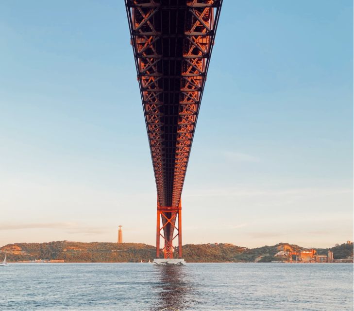 Lisbon: Sailing Romantic Sunset With Overnight and Meals - Itinerary and Activities