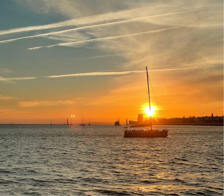 Lisbon: Sailing Romantic Sunset With Overnight and Meals - Sleeping on the Boat