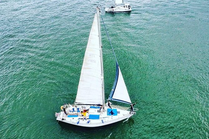 Lisbon Sailing Yatch Party Rentals (4:30 H) With Host, F & D - Participation Details