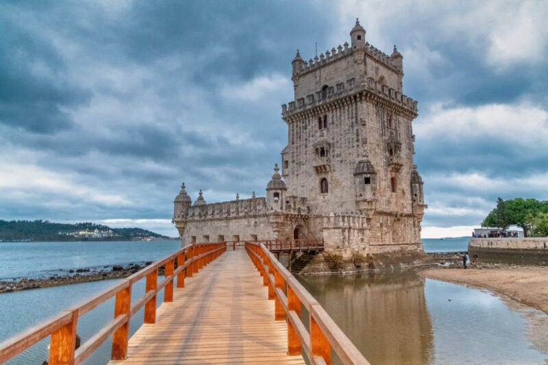 Lisbon: São Jorge Castle & Belém E-Ticket With Audio Guides - Smartphone and Device Compatibility