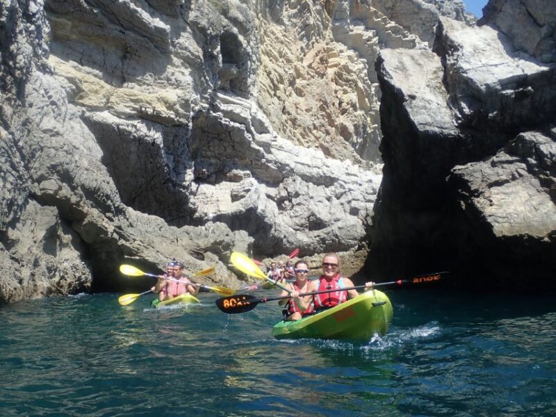 Lisbon: Sesimbra Kayak Discovery Experience - Kayaking Highlights
