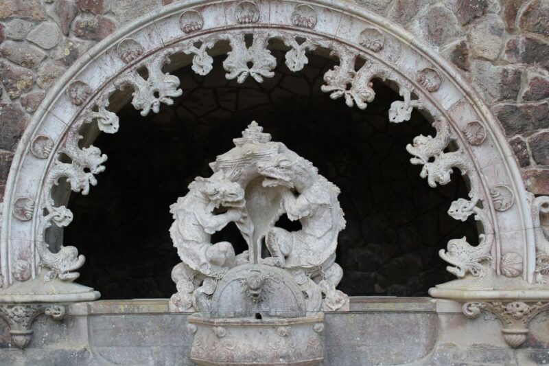 Lisbon: Sintra, Cascais, & Estoril Guided Day Tour - Participant Information