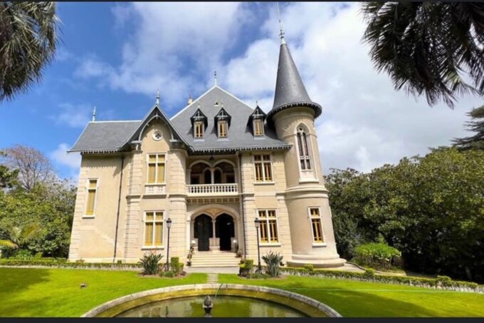 Lisbon: Sintra (Monuments), Cape Roca, Cascais. Private Transport - Cape Roca and Boca Do Inferno