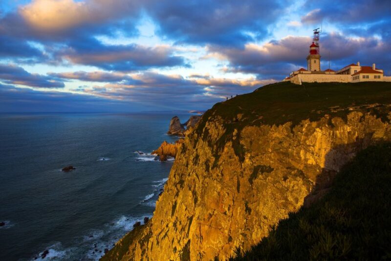 Lisbon: Sintra, Pena Palace, Regaleira, and Cascais Tour - Customer Experience and Reviews