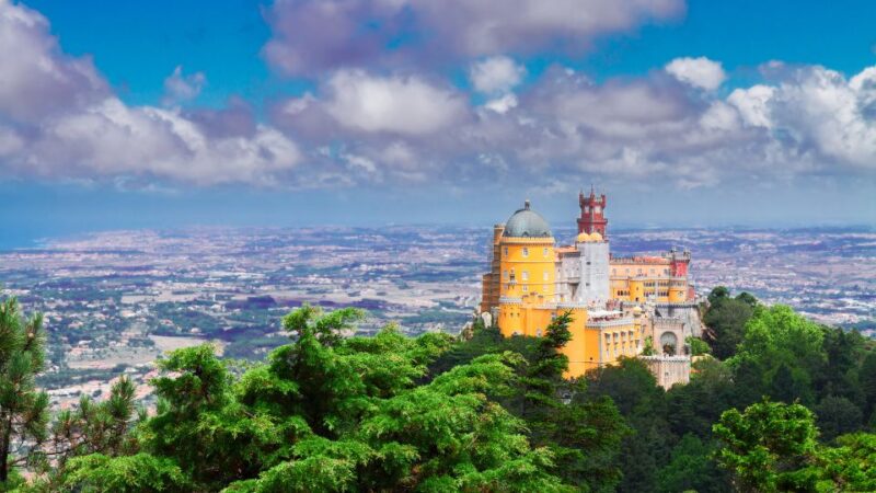 Lisbon: Sintra, Pena Palace, Regaleira, and Cascais Tour - Exploring Sintra Village