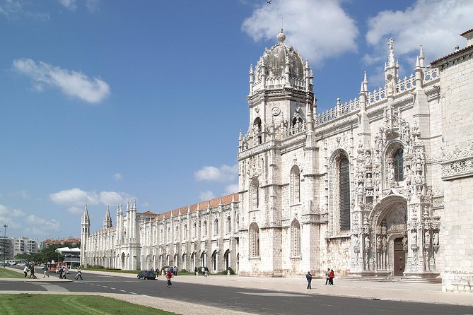 Lisbon Small Group Tour - Additional Information