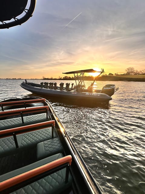 Lisbon Speed Boat Monuments Tour Sunset - Boat Specifications