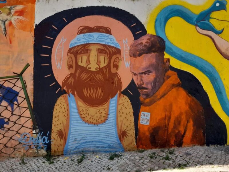 Lisbon Street Art Lovers Walk - Included Offerings