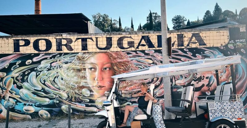 Lisbon: Street Art Lovers With Tuktuk - Tour Language Options