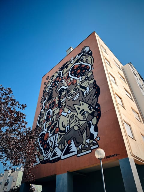 Lisbon: Street Art Lovers With Tuktuk - Frequently Asked Questions